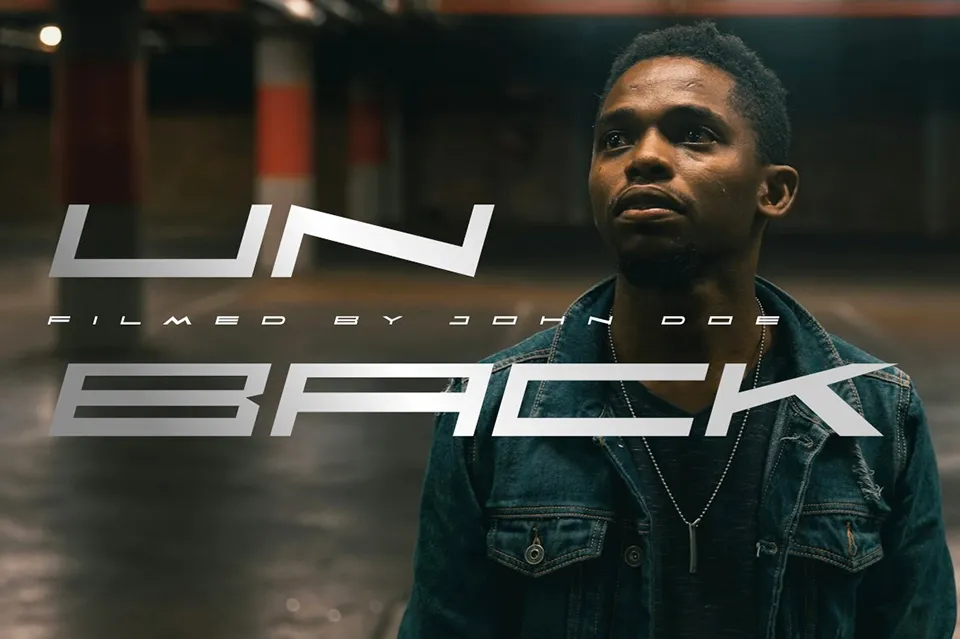 Faqro Extended Wide Italic Font