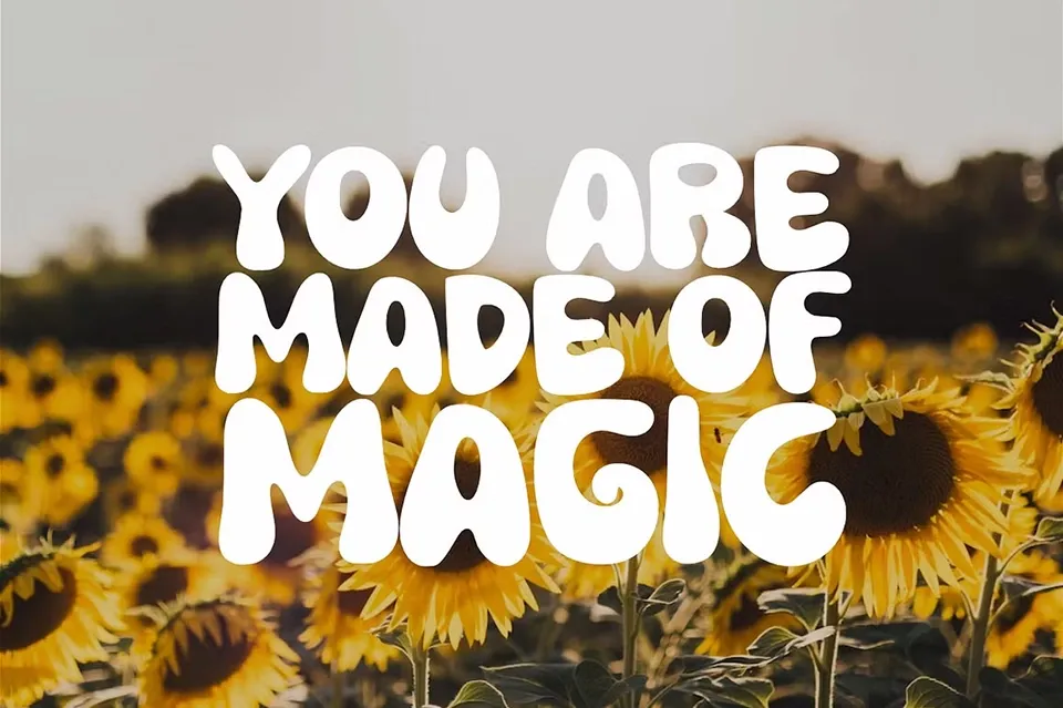 Tingker Kelly Display Font