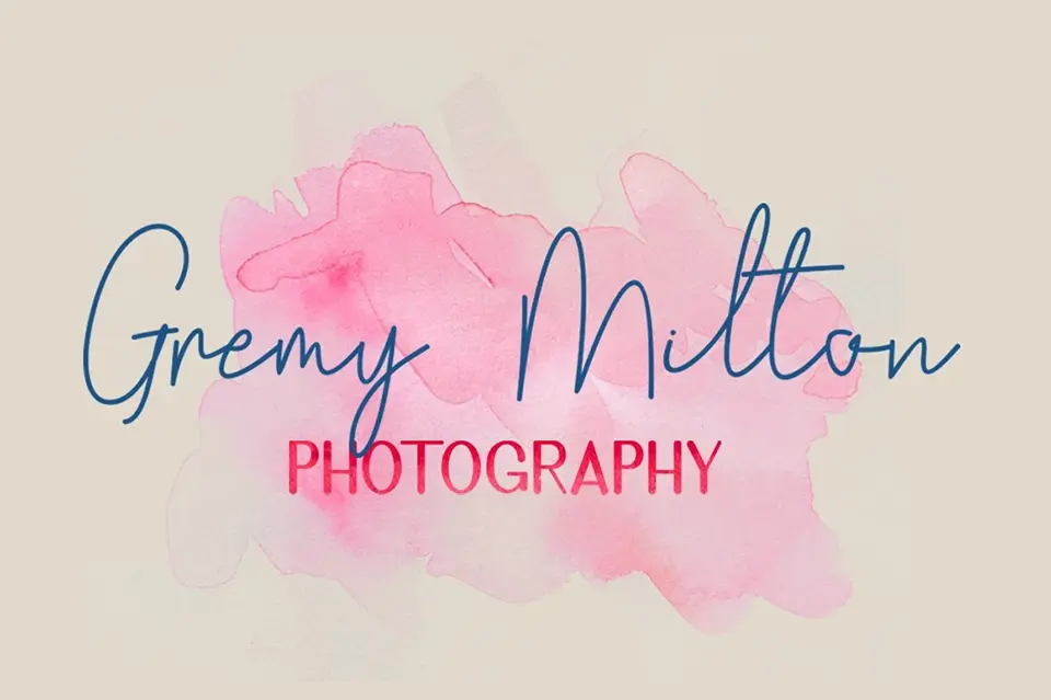 Golden Bridge Script Font