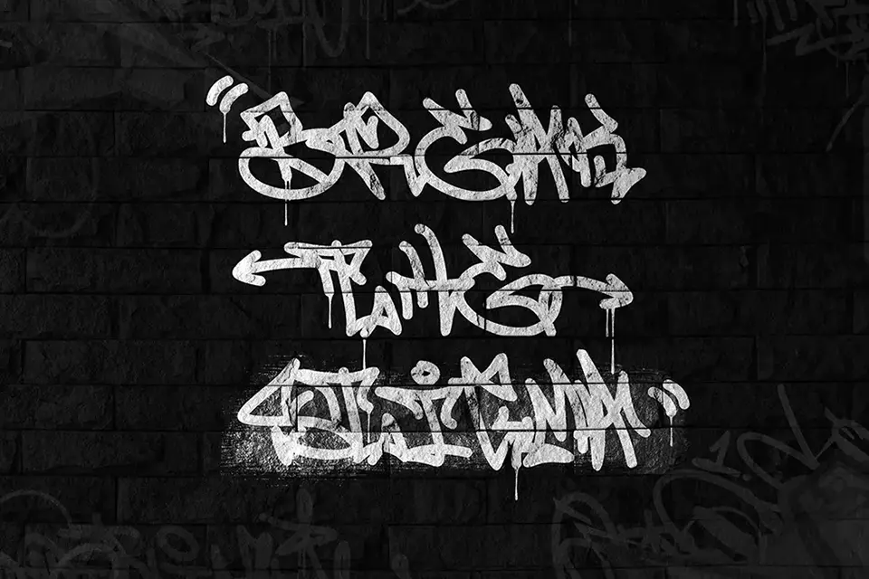 Phantom Urbanism Font