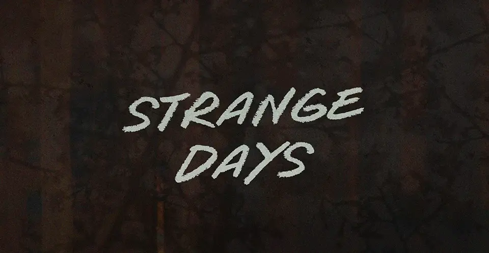 Strange Daze Font