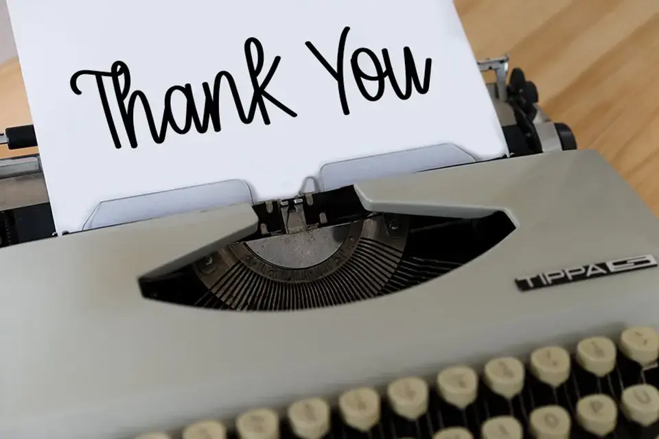 Angglea Wedding Font