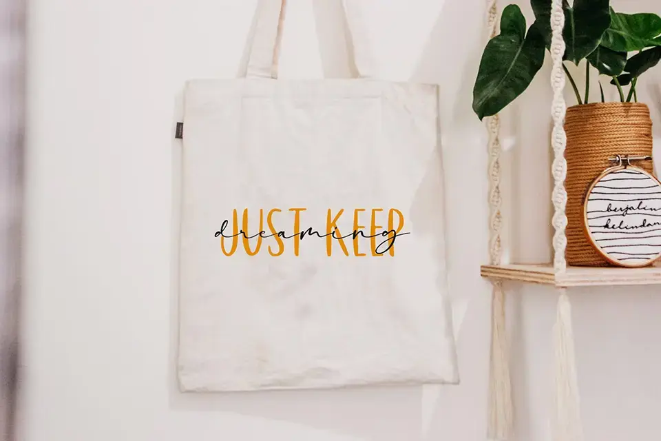 Fabulous Spring Font