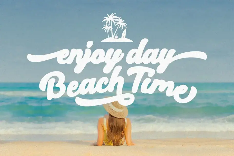 Retro Summer Font