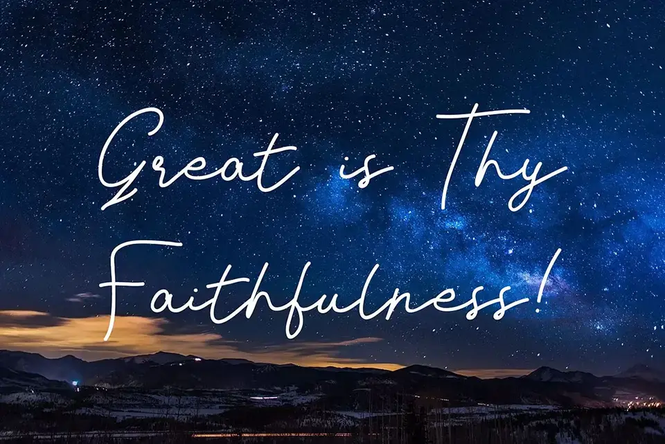 Livvie Signature Font